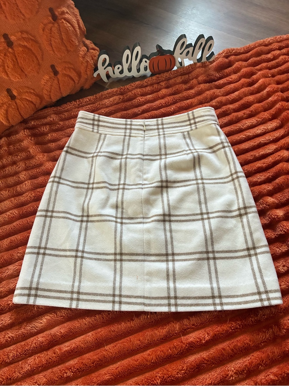 🍁 J. Crew Cream Plaid A-Line Skirt with Tan Windowpane - Picture 3 of 7